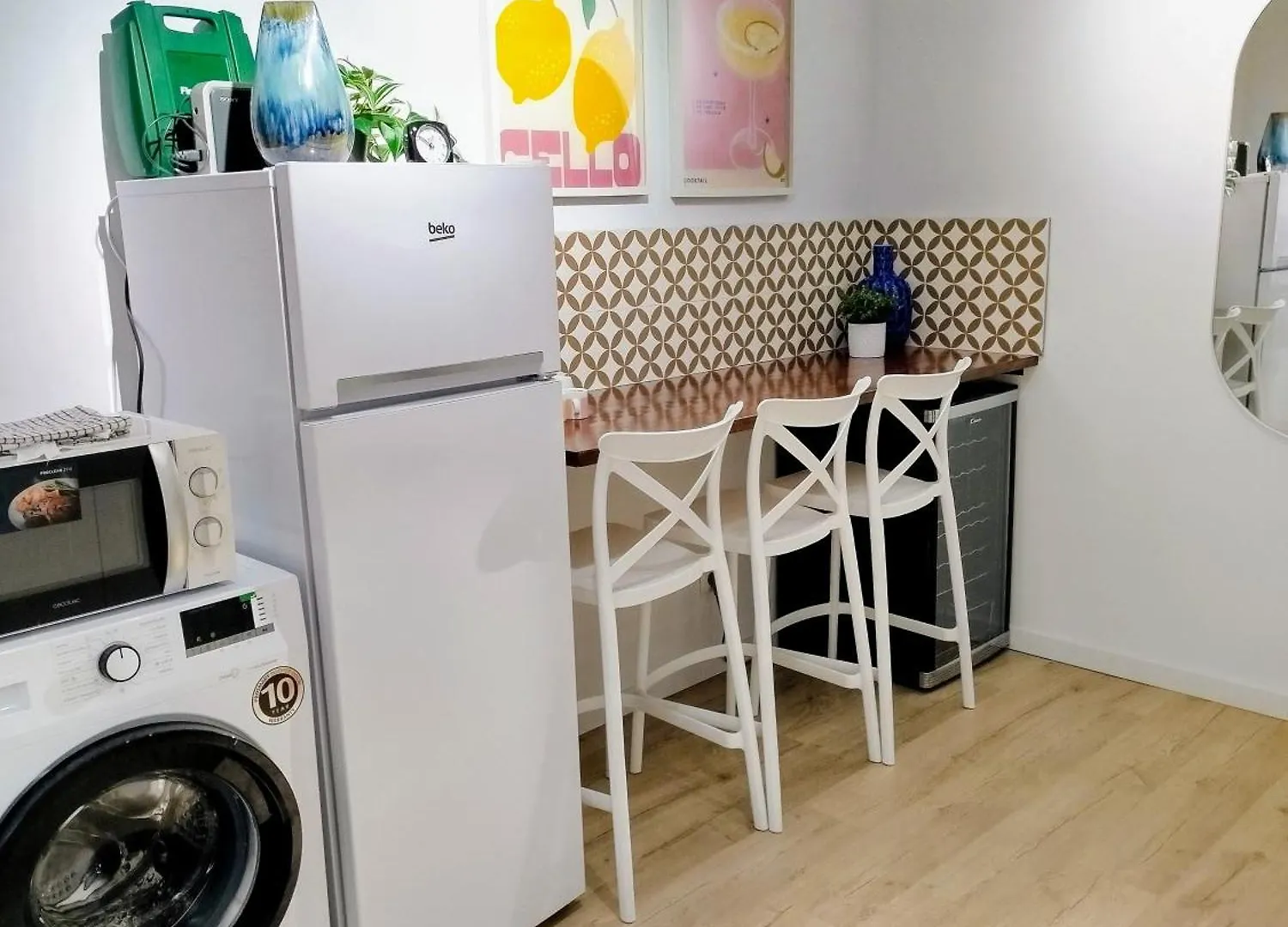 Impressive Apartment With 3 Bedrooms Metres From The Beach エステポナ スペイン
